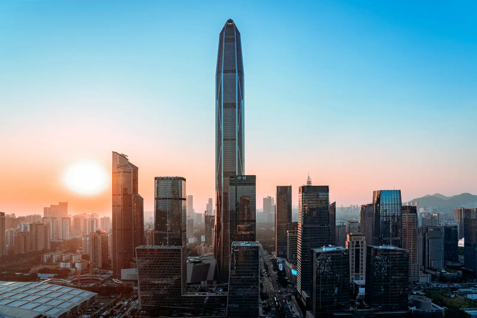 佛山通信工程中光纤适配器与衰减器的选型对比分析