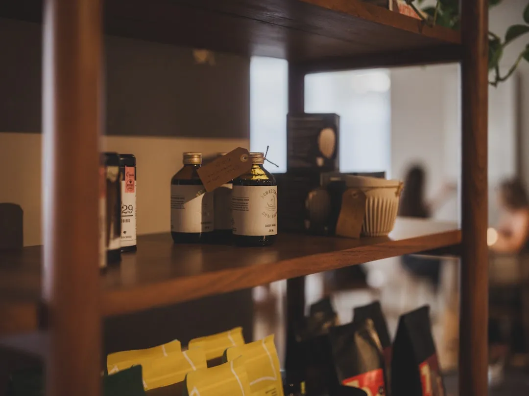 数据中心光纤跳线选型指南：适配器与衰减器搭配方案