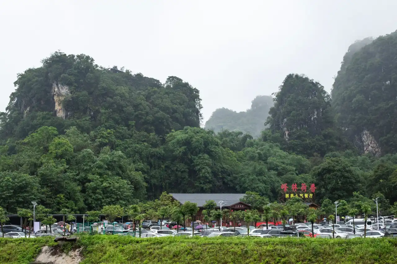 华南通信工程光链路衰减控制：光模块与衰减器应用方案