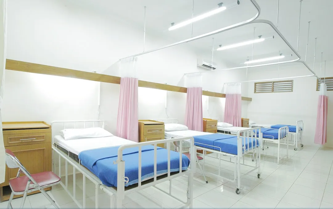 数据中心光纤跳线选型要点及适配器搭配方案